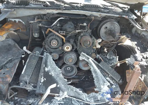 2006 Chevrolet Silverado 1500 Work Truck z USA, uszkodzony, nr VIN 3GCEC14X16G152965